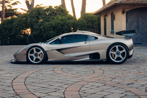 Новый суперкар от создателя McLaren продан за рекордную сумму - ФОТО