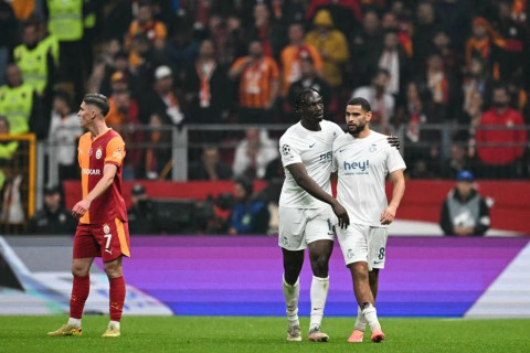 UEFA Çempionlar Liqası: “Qalatasaray” məğlub oldu, “Benfika”dan ilk qələbə - YENİLƏNİB + VİDEO