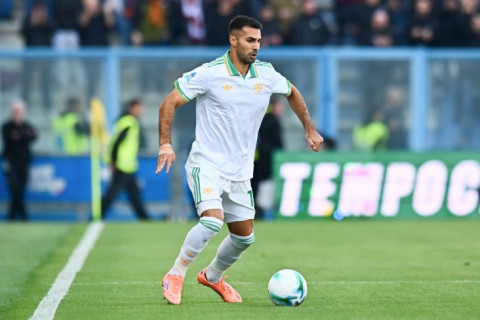 “Mançester Yunayted” türk futbolçunu heyətinə qatmaq istəyir