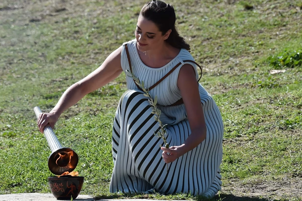 2026-cı ildə İtaliyada keçiriləcək Qış Olimpiya Oyunlarının məşəli alovlandırılıb - VİDEO