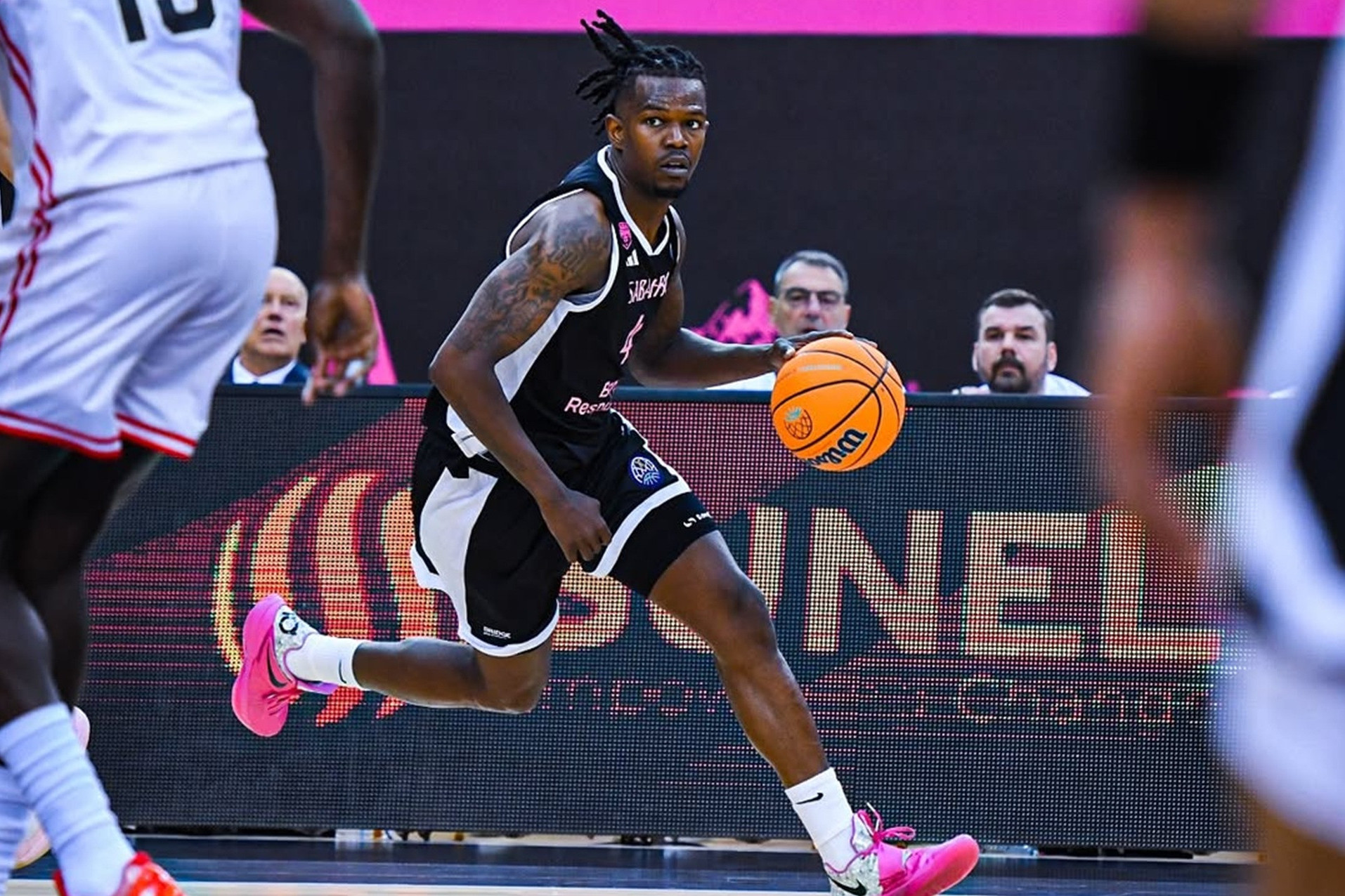 “Əminəm ki, hansısa azərbaycanlı oğlan NBA-yə doğru irəliləyir” - Cerri Bleyksin İDMAN.BİZ-Ə MÜSAHİBƏSİ + FOTO/VİDEO