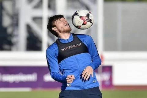 “Neftçi”nin sabiq forvardı: “Komanda nəticə göstərə bilmir, demək ki, Samir Abasovu göndərməyin vaxtı idi” - MÜSAHİBƏ