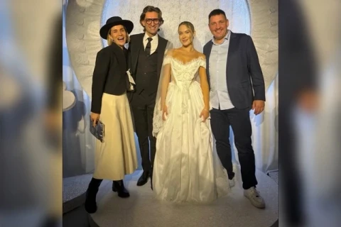 Rusiya millisinin sabiq qapıçısı özündən 28 yaş kiçik teleaparıcı ilə ailə qurdu - FOTO