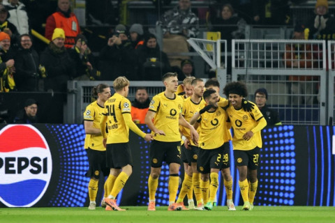 "Боруссия" одержала разгромную победу над "Вильярреалом"