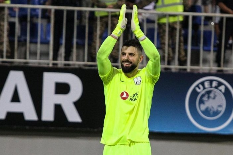 “Neftçi”nin sabiq qapıçısı: “Komanda lazımi səviyyəyə qayıda bilmir”