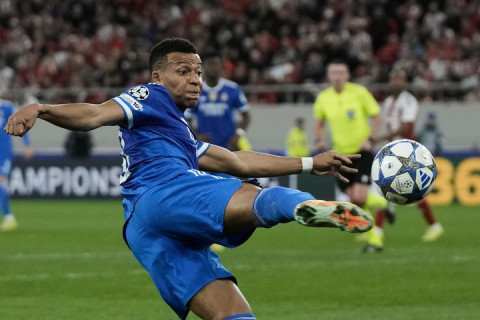 Mbappenin pokeri tarixi siyahını dəyişdi - FOTO