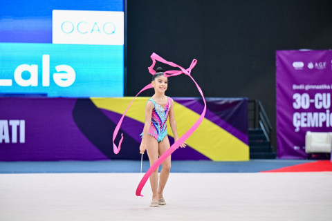Стартовал 30-й чемпионат Баку по художественной гимнастике - ФОТО