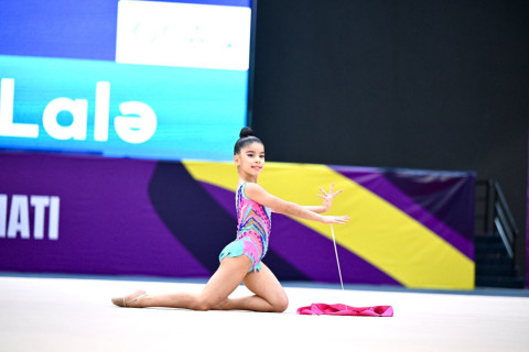 Стартовал 30-й чемпионат Баку по художественной гимнастике - ФОТО