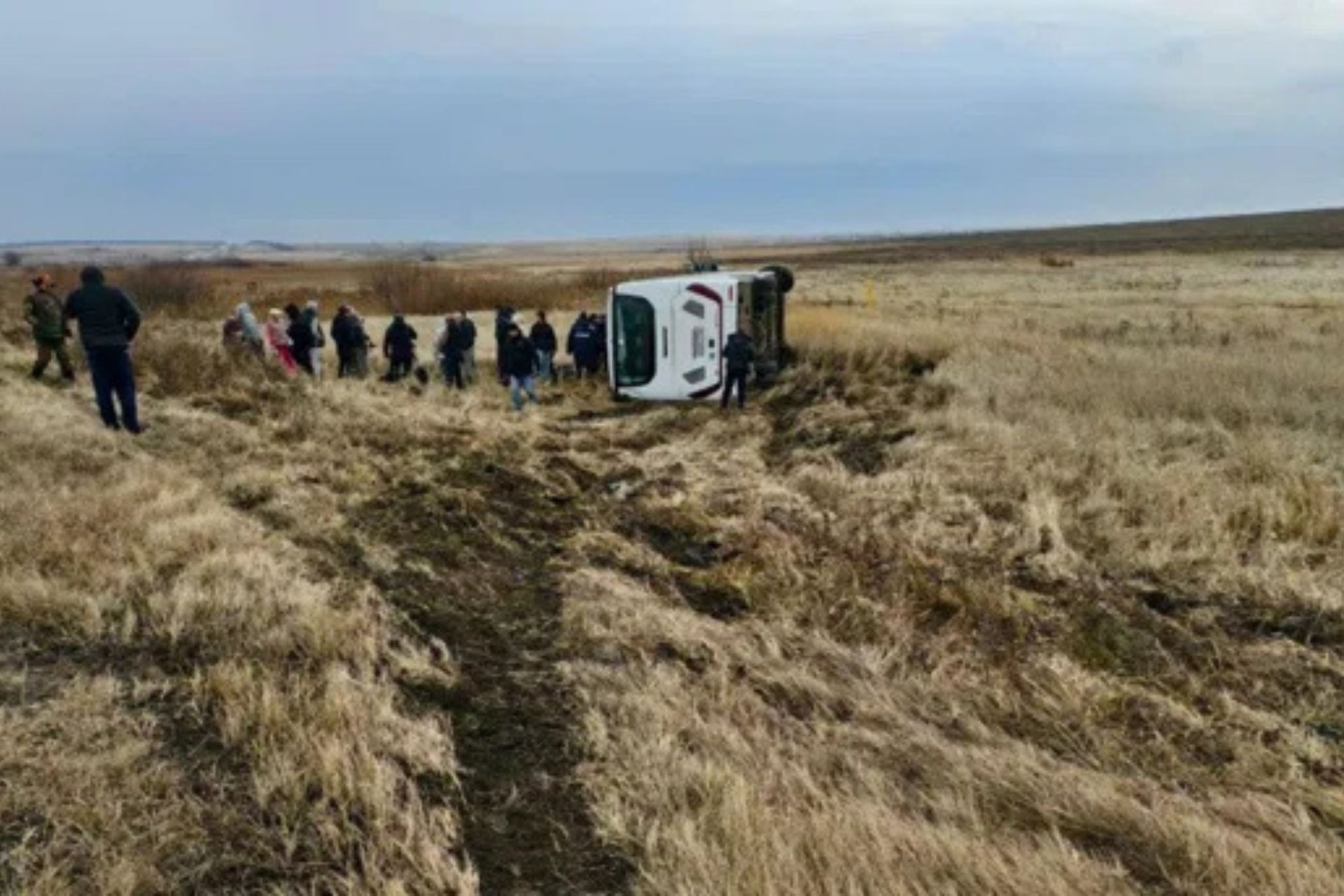 Rusiyada uşaq futbol komandasını daşıyan avtobus aşıb - VİDEO