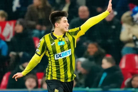 Dastan Satpayev Yamal və Fatidən sonra Çempionlar Liqasında qol vuran üçüncü ən gənc oyunçudur