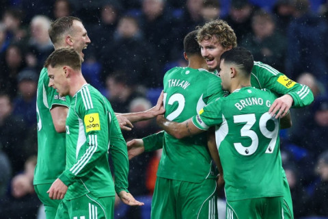 "Ньюкасл Юнайтед" на выезде разгромил "Эвертон"