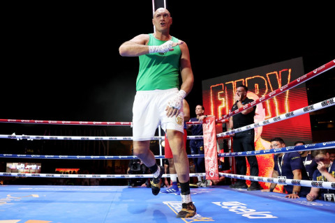 Фьюри поблагодарил Кличко: "Ты сделал меня мультимиллионером"