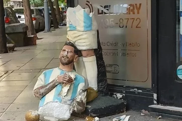 Lionel Messi statue in Mar del Plata destroyed in new act of vandalism