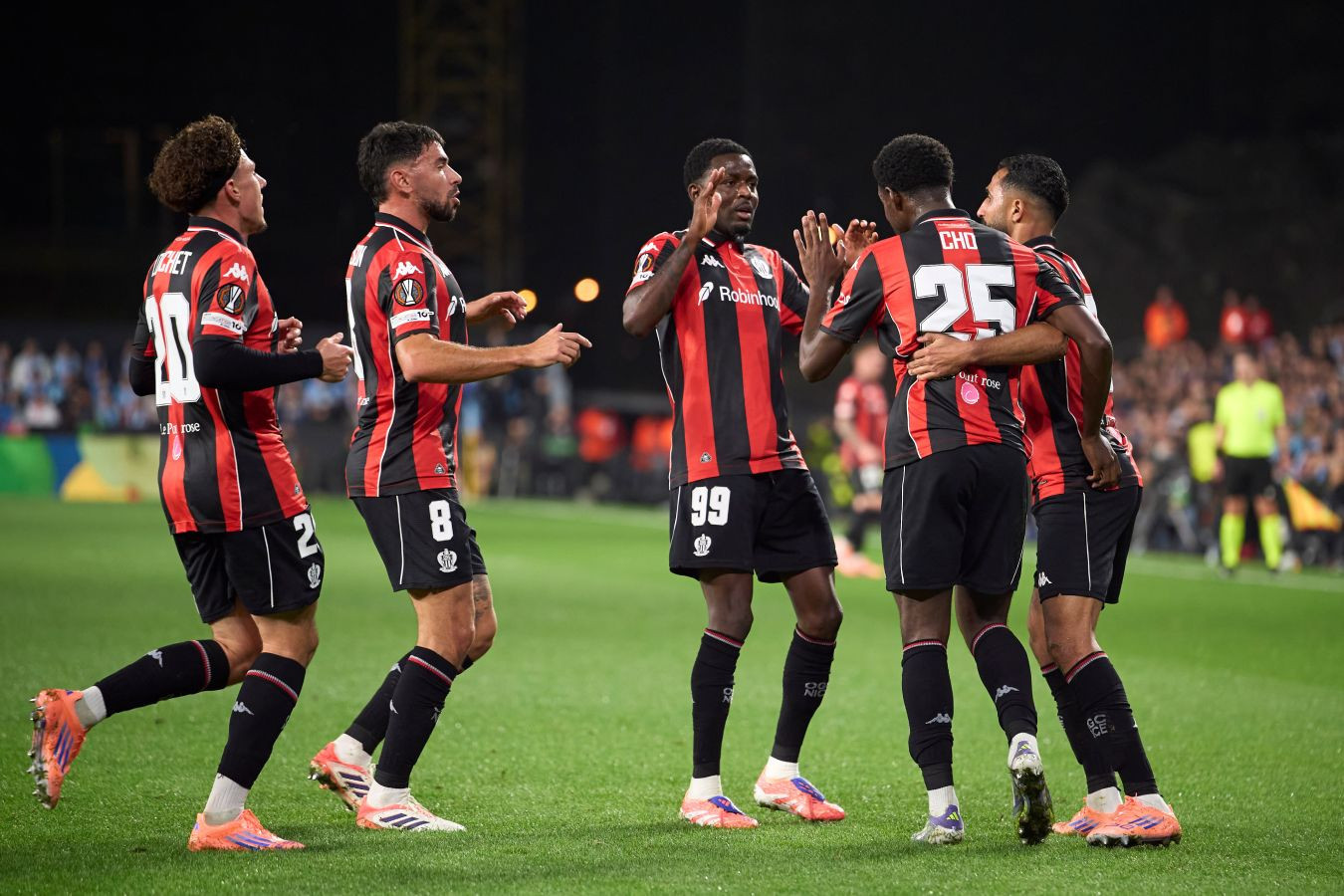 Болельщики "Ниццы" избили игроков команды после поражения от "Лорьяна"