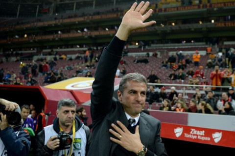 “Qalatasaray”ın keçmiş baş məşqçisi: “Derbi oyunlarını baş məşqçilərlə futbolçuların səbir və istəyi həll edir”