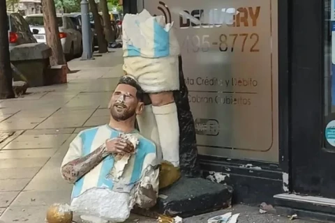 Lionel Messi statue in Mar del Plata destroyed in new act of vandalism