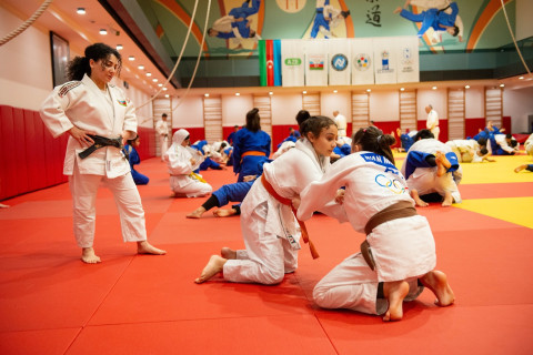 Bakıda regionlardan olan yeniyetmə cüdoçuların təlim-məşq toplanışı başlayıb - FOTO