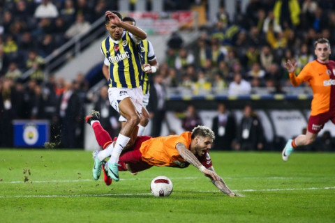 Türkiyə Superliqası: “Fənərbağça” – “Qalatasaray” oyununda qalib gələn olmayıb - VİDEO