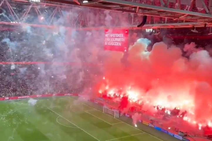 “Qarabağ”ın növbəti rəqibi azarkeşlərə görə matçı yarımçıq saxladı - VİDEO