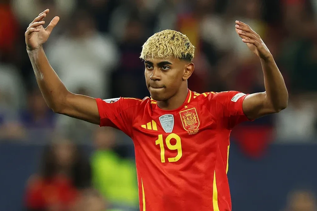 Ямаль: "Знаю, что многие приходят смотреть на мою игру"