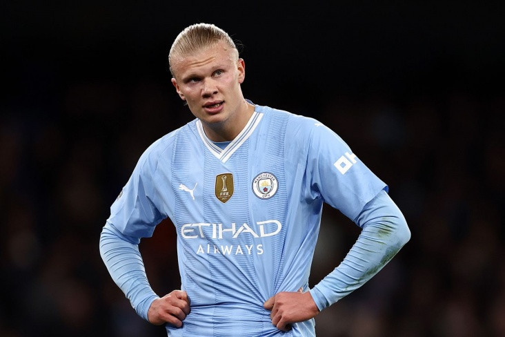 Holand Premyer Liqa tarixində 100 qola ən tez çatan oyunçudur - VİDEO