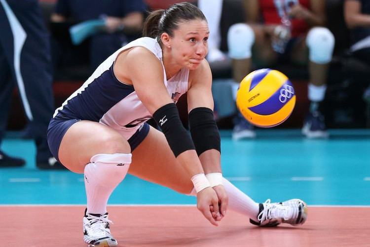 “Azərbaycanda oynadığım voleybol həyatımda nəzərəçarpan iz buraxıb” - Nikol Devisin İDMAN.Biz-ə EKSKLÜZİV MÜSAHİBƏSİ