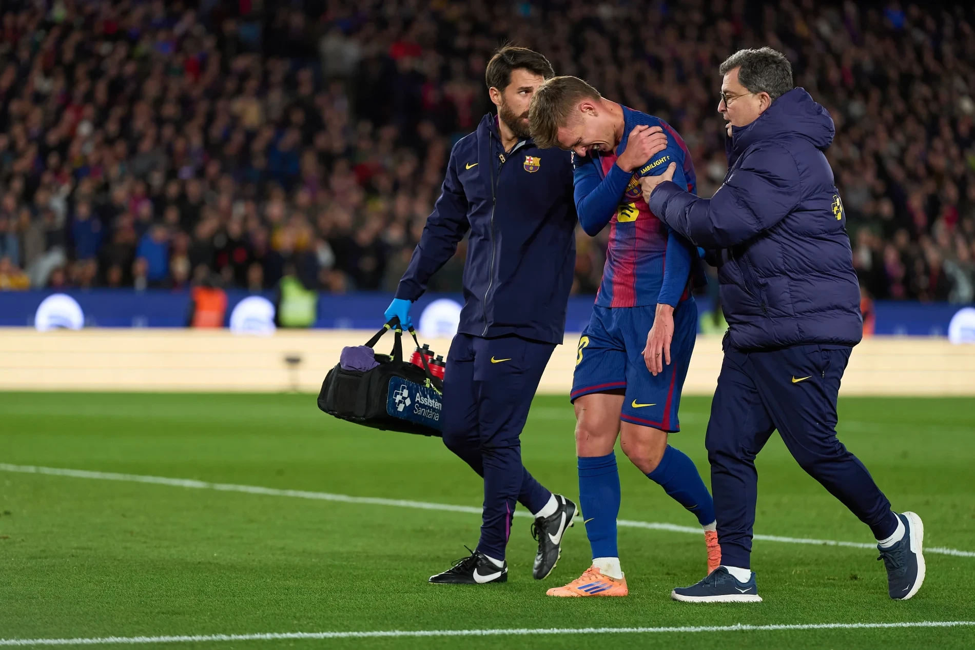 Dani Olmo ağır zədə alıb, üç həftə oynamayacaq