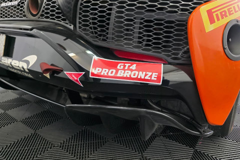 Azərbaycanlı pilot “McLaren” komandasından təklif alıb - FOTO