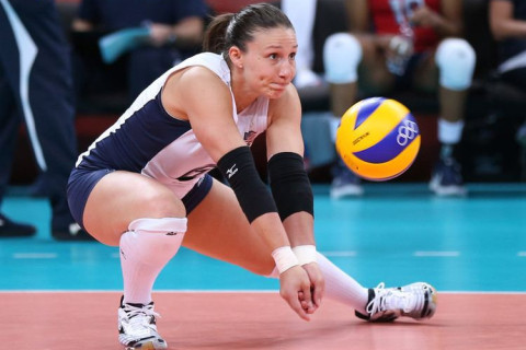 “Azərbaycanda oynadığım voleybol həyatımda nəzərəçarpan iz buraxıb” - Nikol Devisin İDMAN.Biz-ə EKSKLÜZİV MÜSAHİBƏSİ