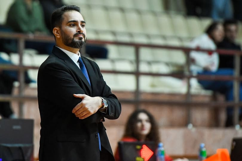 “Gəncə”nin baş məşqçisi: “Belə vəziyyətlərdə komanda olmaq çətindir”