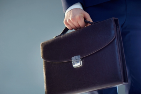 İdman Akademiyasında işləmək istəyənlərin NƏZƏRİNƏ