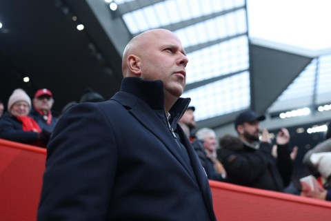 Arne Slot 1:1-lik nəticəni dəyərləndirib