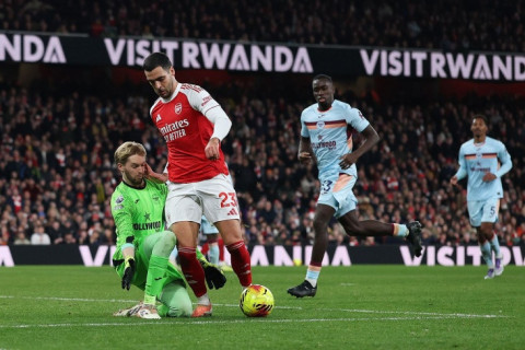 “Arsenal” Premyer Liqanın 14-cü turunda “Brentford”u məğlub edib - VİDEO