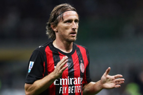 Modriç “Milan”a keçməsi ilə bağlı: “Bu, bir pillə aşağı enməkdir”