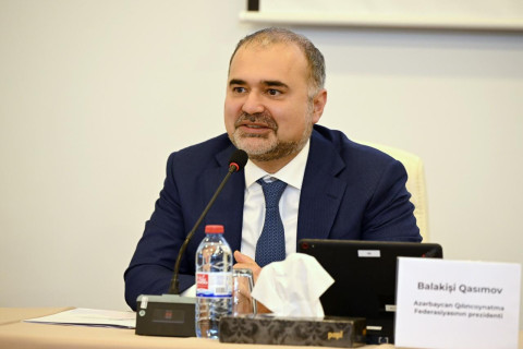 Balakişi Qasımov yenidən Azərbaycan Qılıncoynatma Federasiyasının prezidenti seçilib - FOTO