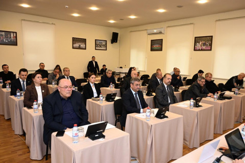 Balakişi Qasımov yenidən Azərbaycan Qılıncoynatma Federasiyasının prezidenti seçilib - FOTO