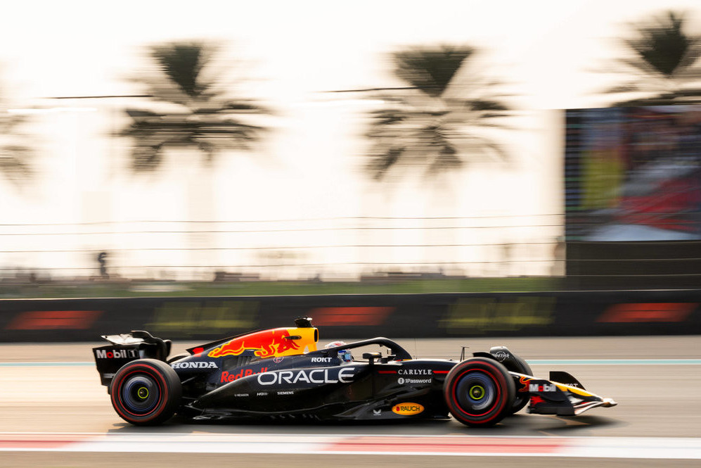 Ферстаппен выиграл квалификацию Гран-при Абу-Даби