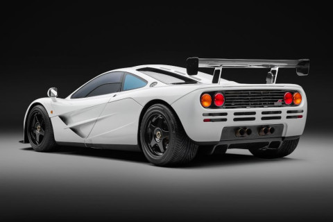 McLaren F1 короля Брунея продан на аукционе за 25,3 млн долларов - ФОТО