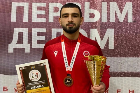 Азербайджанские боксеры завоевали четыре медали на Кубке мира в РФ - ФОТО