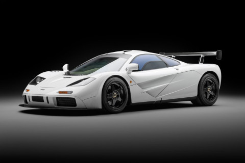 McLaren F1 короля Брунея продан на аукционе за 25,3 млн долларов - ФОТО