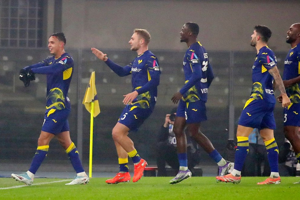 "Верона" в матче с "Аталантой" одержала первую победу в чемпионате