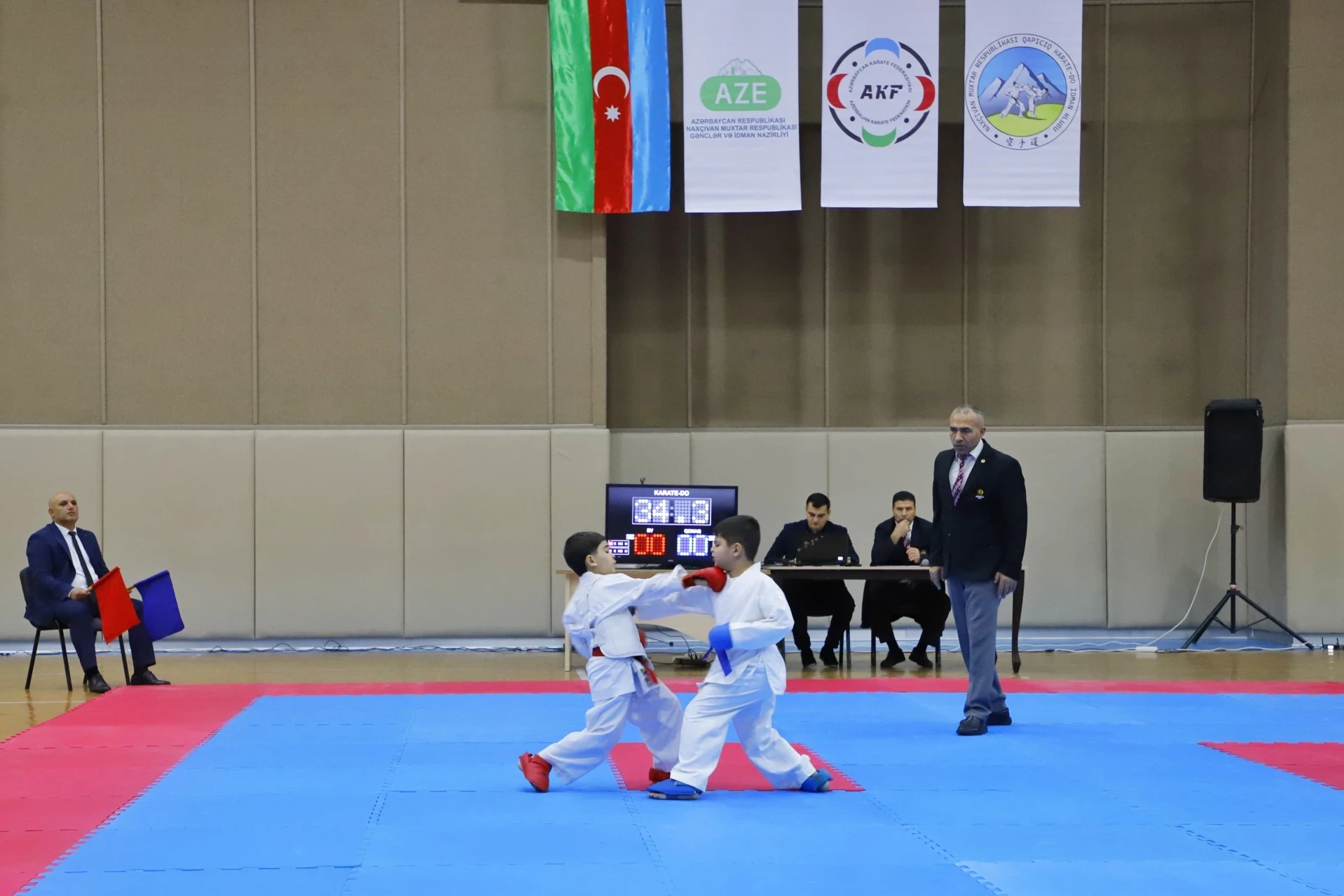 В Нахчыване прошел республиканский чемпионат по каратэ - ФОТО