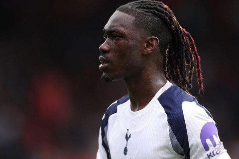 Bissouma qalmaqala səbəb oldu, müqaviləsi ləğv edilə bilər