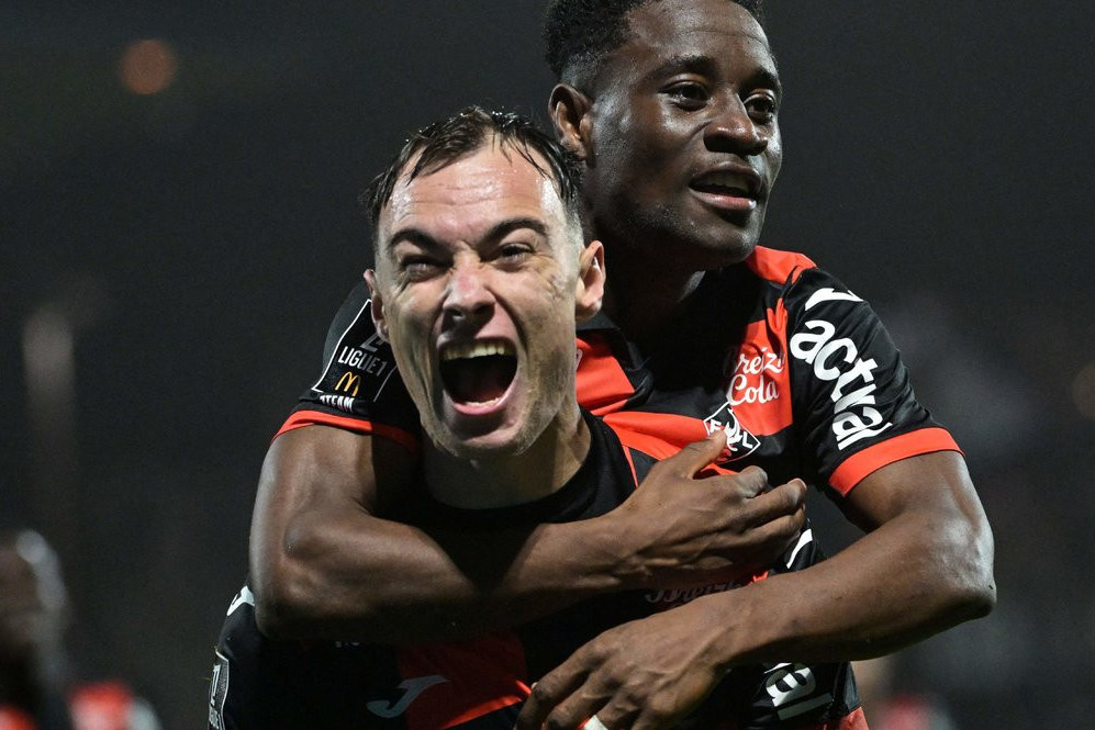 Гол Пажи принес "Лорьяну" победу над "Лионом"