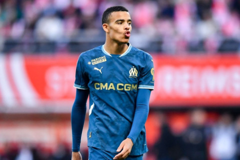 Səudiyyə Ərəbistanı klubu Meyson Qrinvud üçün 100 milyon avro ödəməyə hazırdır