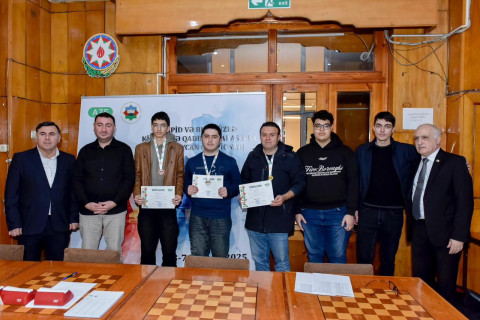 Şahmat üzrə Azərbaycan çempionatının mükafatçıları müəyyənləşib - FOTO