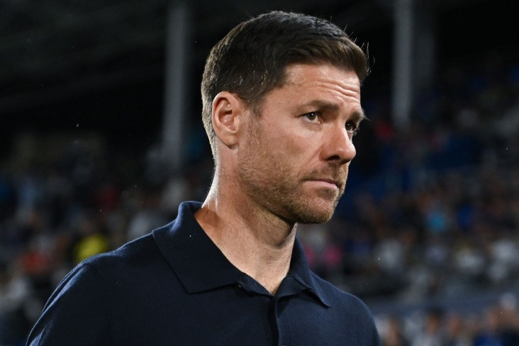 Алонсо возглавляет шорт-лист «Ливерпуля» на случай увольнения Слота