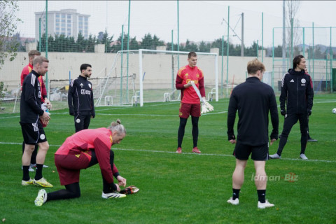 Ajax Held a Training Session in Baku — PHOTO REPORT İDMAN.BIZ