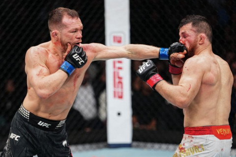 “Petr Yan lənətə gəlmiş qatil kimi görünürdü” - O'Melli Yan-Dvalişvili döyüşü barədə