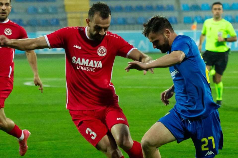 Misli Premyer Liqası: “Araz-Naxçıvan” “Kəpəz”ə qalib gəlib - YENİLƏNİB + VİDEO